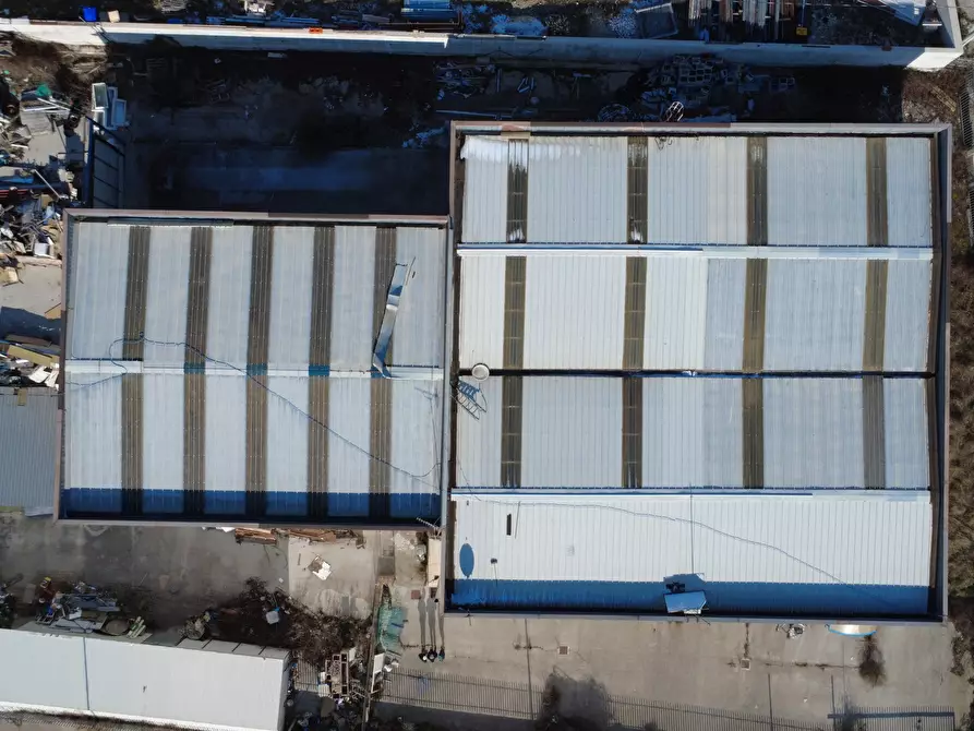 Immagine 9 di Capannone industriale in vendita  in Strada Statale 17 a Barisciano