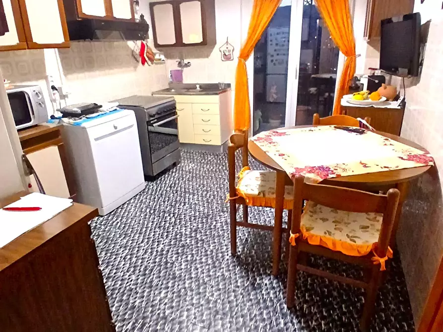 Immagine 11 di Appartamento in vendita  a San Benedetto Del Tronto