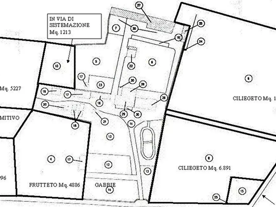 Immagine 9 di Casa vacanze in vendita  a Bari