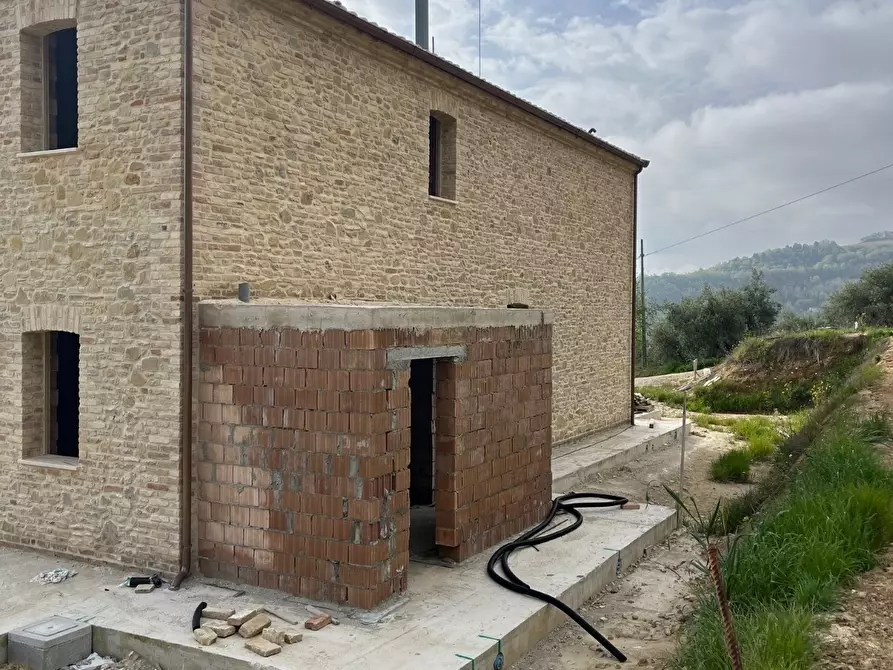 Immagine 22 di Rustico / casale in vendita  a Ripatransone