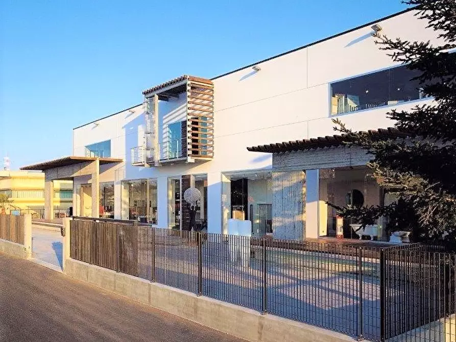 Immagine 27 di Capannone industriale in vendita  a Spinetoli