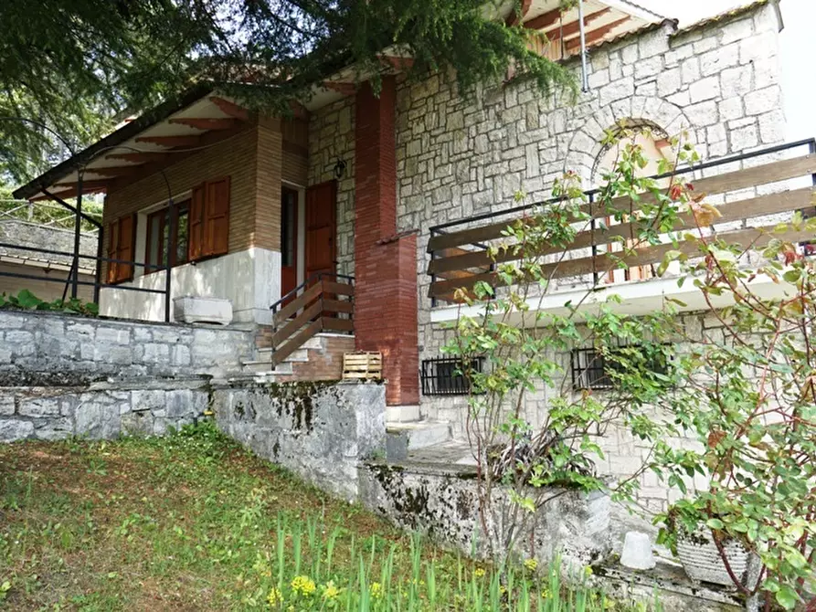 Immagine 8 di Casa indipendente in vendita  a Ascoli Piceno