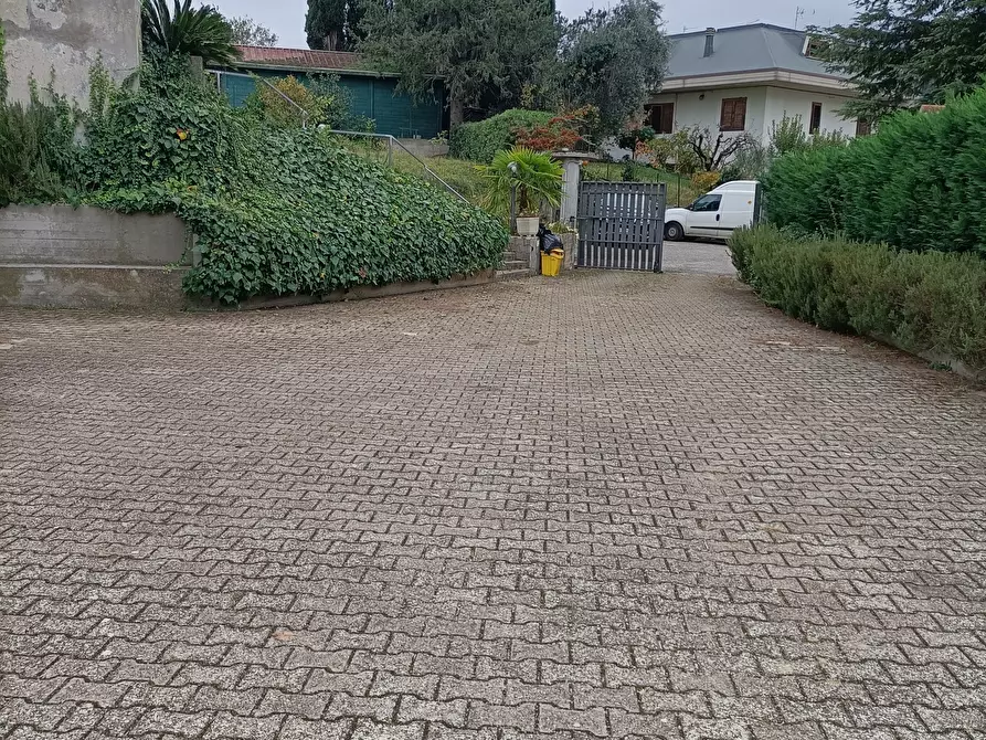 Immagine 49 di Casa indipendente in vendita  a Folignano