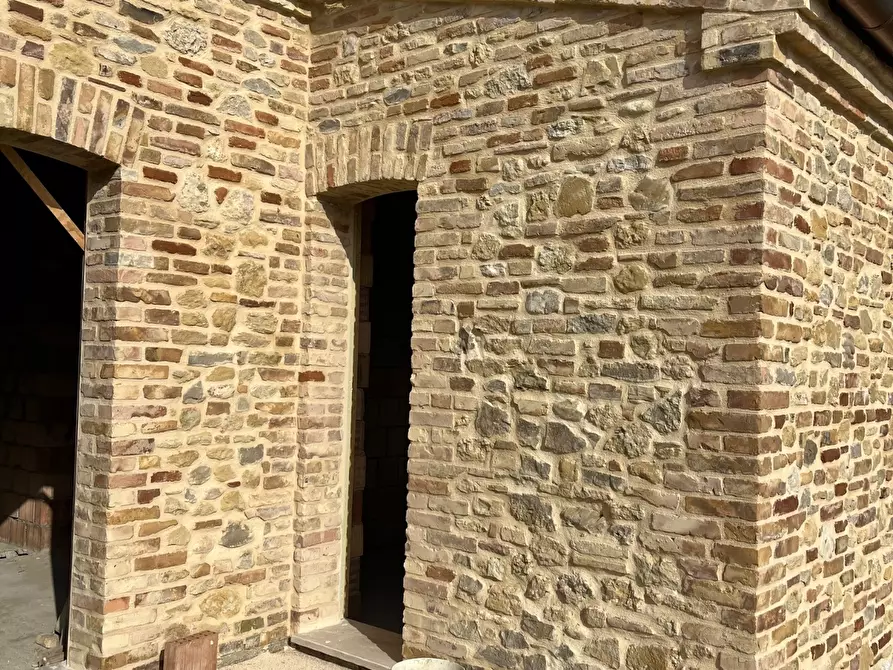 Immagine 20 di Rustico / casale in vendita  a Ripatransone