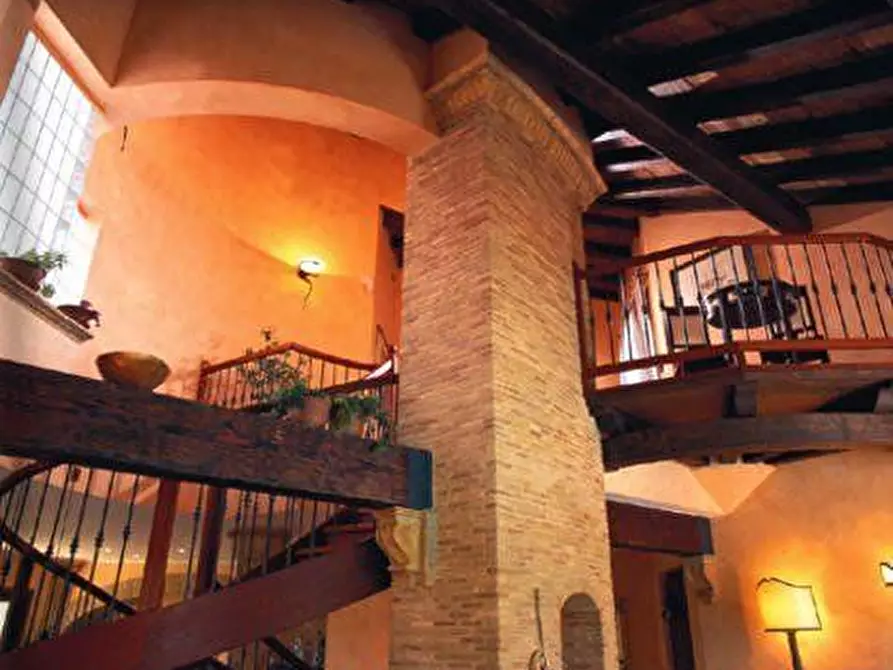 Immagine 8 di Casa indipendente in vendita  a Pineto