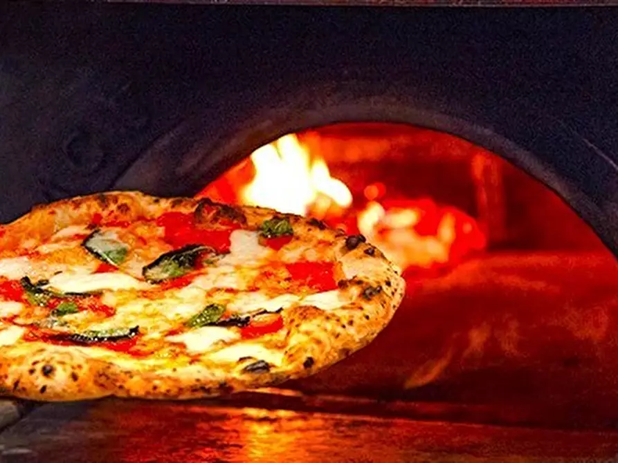 Immagine 2 di Bar / Ristorante in vendita  a Roma