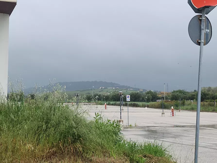 Immagine 33 di Palazzo in vendita  a Colonnella