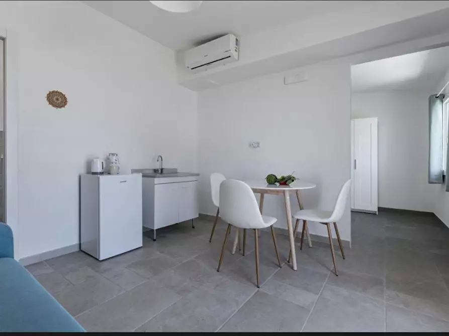 Immagine 21 di Casa indipendente in vendita  a Pulsano