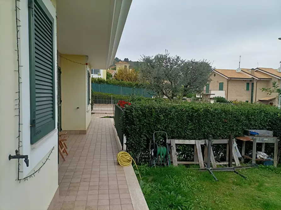 Immagine 28 di Casa indipendente in vendita  a San Benedetto Del Tronto