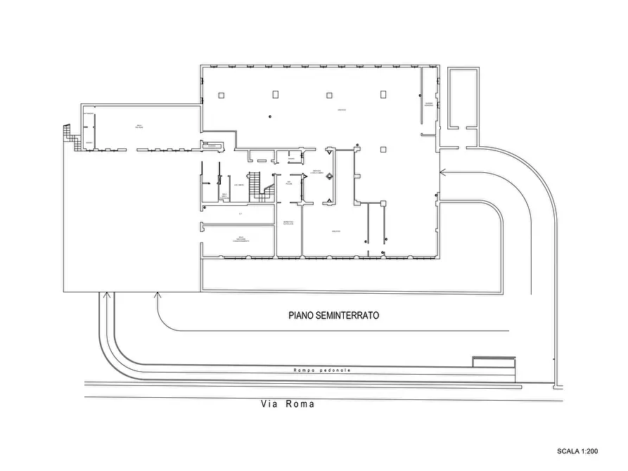 Immagine 3 di Palazzo in vendita  a Macerata