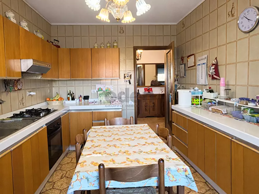 Immagine 34 di Quadrilocale in vendita  in Via Giovanni Lagrange 36 a Modena