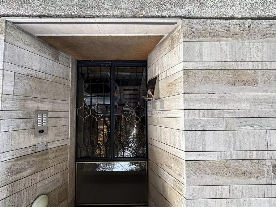 Immagine 7 di Quadrilocale in vendita  in Via E. Morselli 93 a Modena