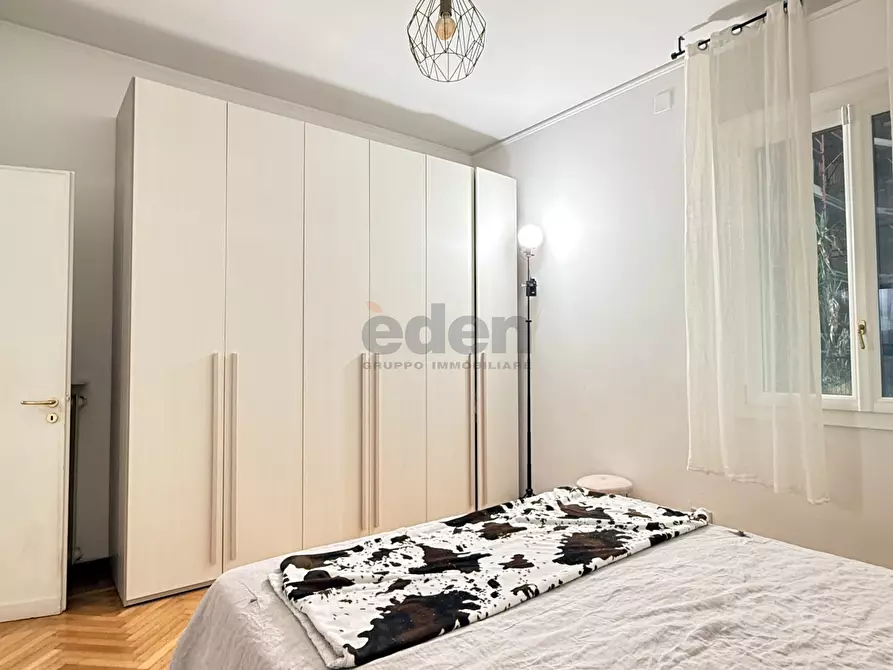 Immagine 13 di Trilocale in vendita  in viale vittorio veneto 102 a Modena