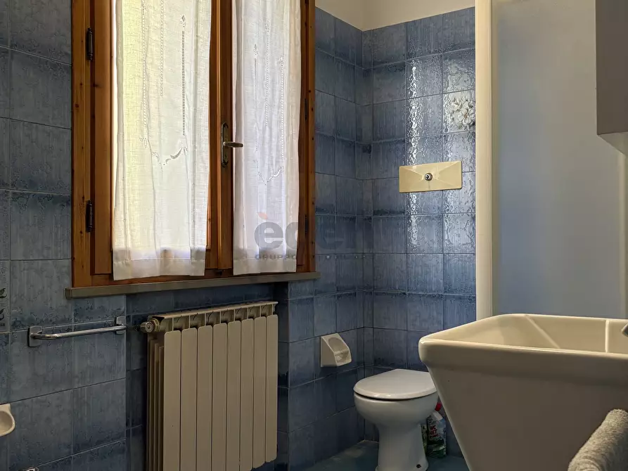 Immagine 38 di Casa trifamiliare in vendita  in Corso Martiri 242 a Castelfranco Emilia