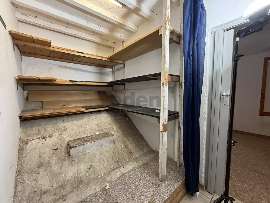 Immagine 29 di Quadrilocale in vendita  a Modena