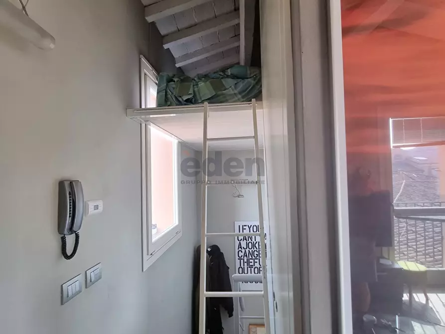 Immagine 16 di Monolocale in affitto  in Via Sgarzeria 10 a Modena