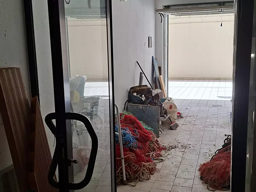 Immagine 8 di Garage in vendita  a Quartucciu