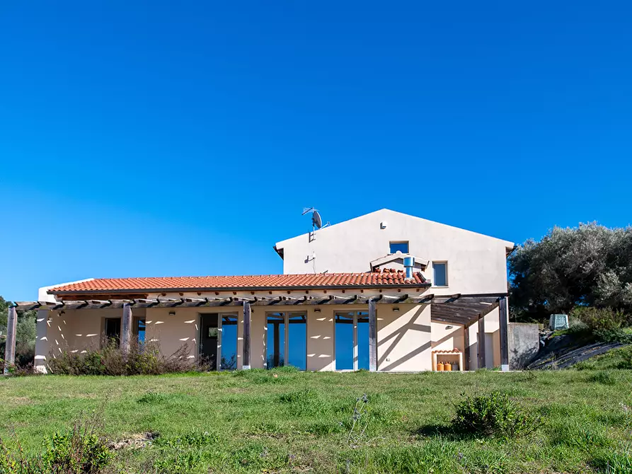 Immagine 4 di Villa in vendita  a Soleminis