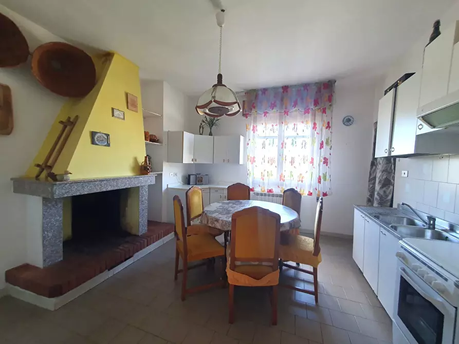 Immagine 17 di Appartamento in vendita  a Senorbì