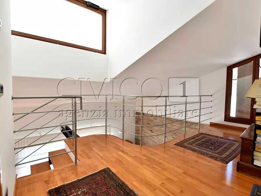 Immagine 18 di Villa in vendita  in Via Bolzano a Saonara