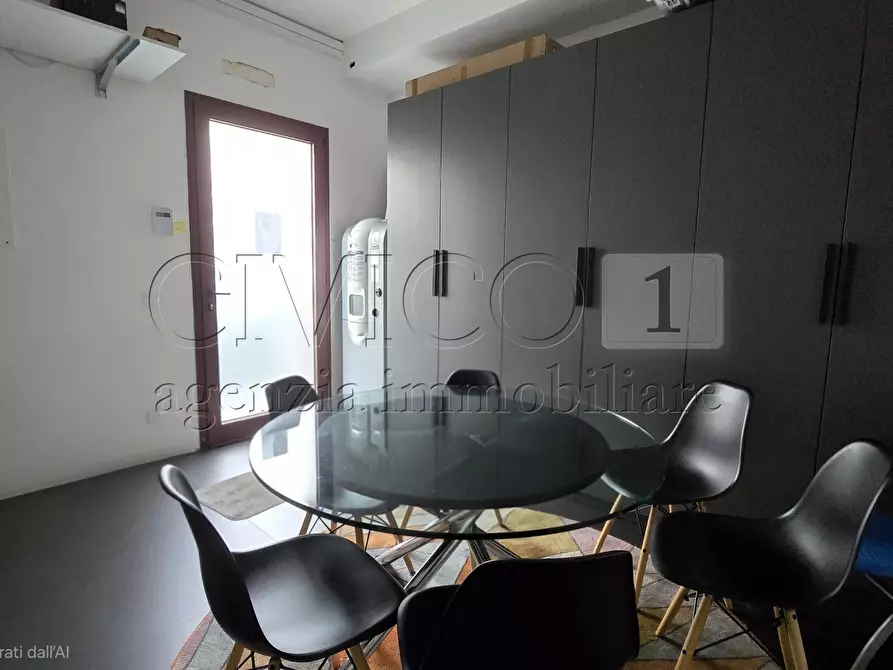 Immagine 5 di Ufficio in vendita  in Via Legione Antonini 112 a Vicenza
