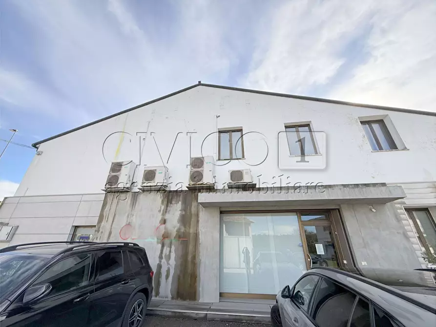 Immagine 16 di Laboratorio in affitto  in Via Italia Unita 1 a Torri Di Quartesolo