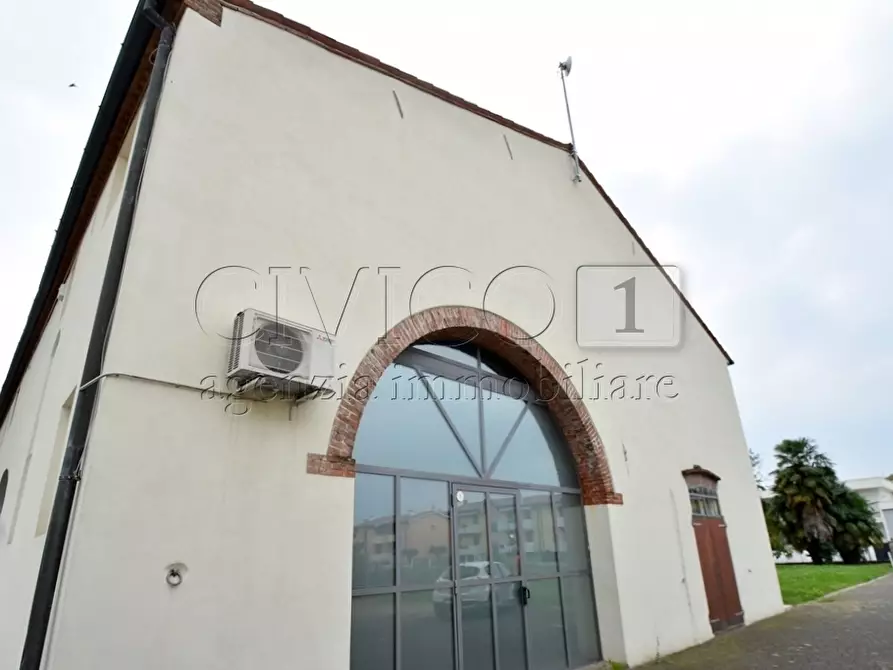 Immagine 20 di Ufficio in affitto  in Via Giuseppe Mazzini 10 a San Pietro In Gu