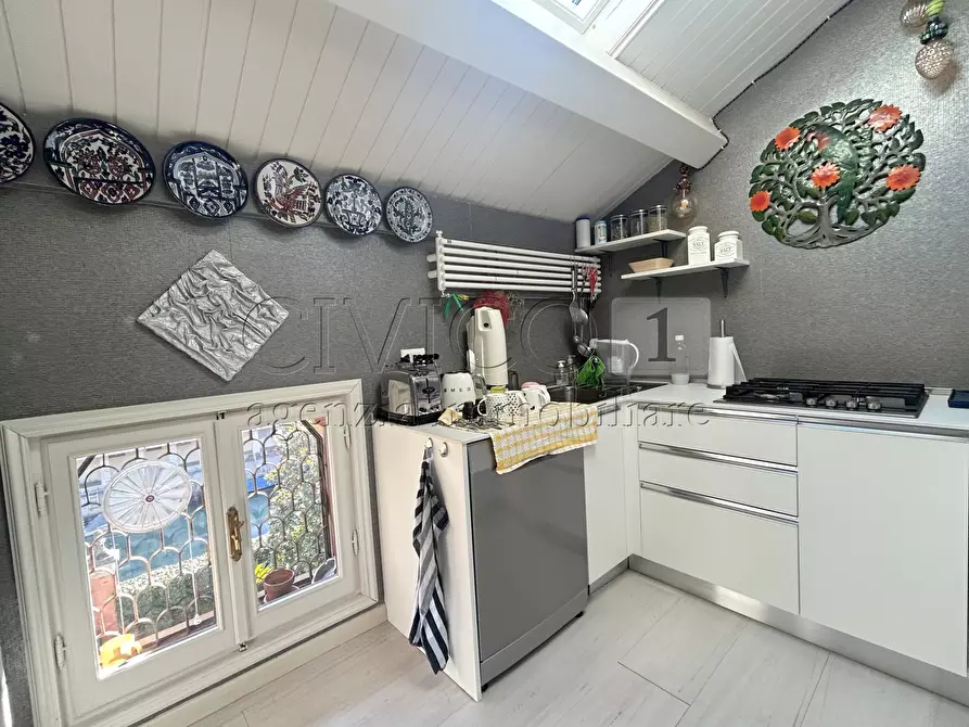 Immagine 13 di Mansarda in vendita  in Via Lorenzo Marcello a Venezia