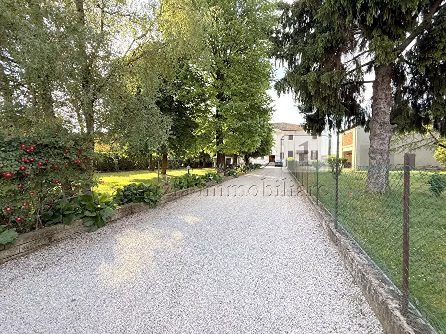 Immagine 33 di Appartamento in vendita  in Via IV Novembre 4 a Grisignano Di Zocco