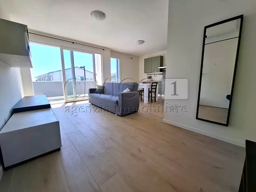 Immagine 3 di Appartamento in vendita  in Via Secula a Longare