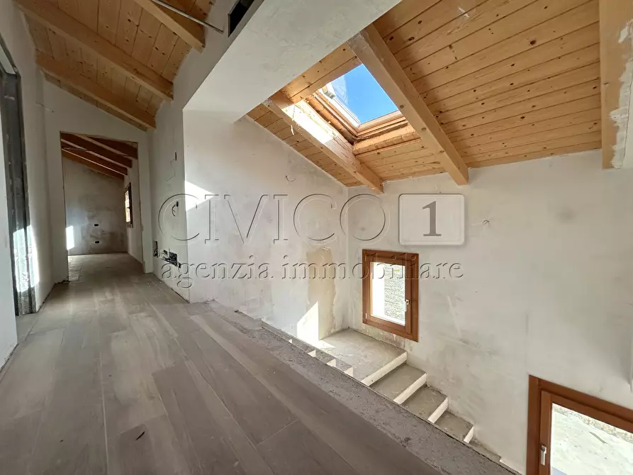 Immagine 5 di Villa in vendita  in Via Malamocco 76 a Venezia