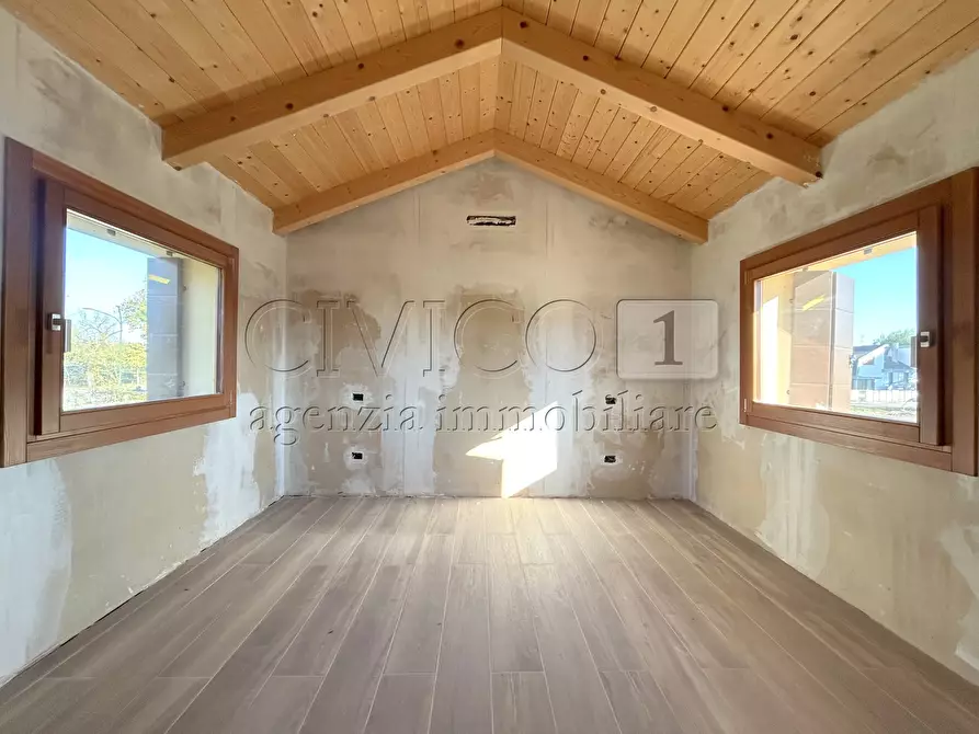 Immagine 9 di Villa in vendita  in Via Malamocco 76 a Venezia