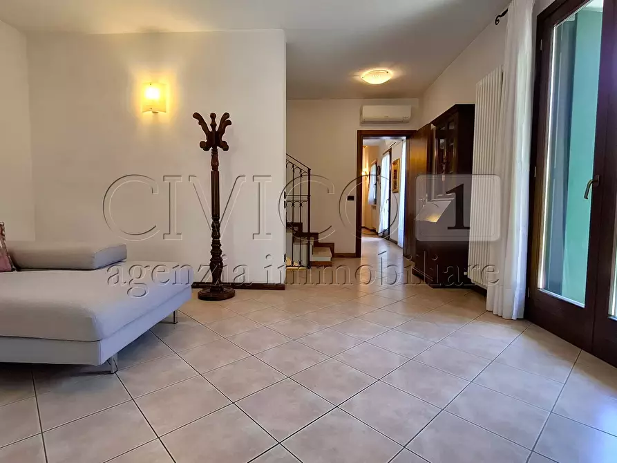 Immagine 10 di Villetta a schiera in vendita  in Via Monsignor Igino Strazzacappa a Montegalda