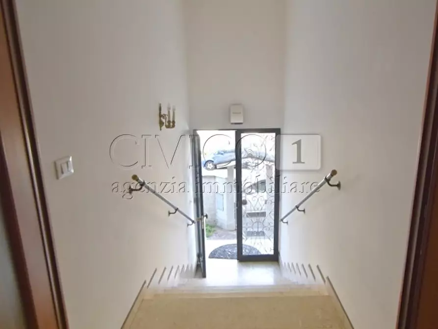 Immagine 9 di Casa bifamiliare in affitto  in ViaLE DELLA PACE 100 a Vicenza