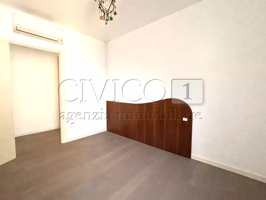 Immagine 8 di Appartamento in vendita  in Via Domenico Meschinelli 71 a Vicenza