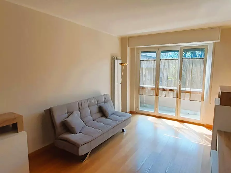 Immagine 1 di Bilocale in affitto  in via Dei Salici 20 a Gallarate