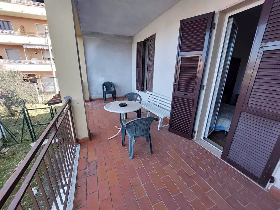 Immagine 6 di Casa semindipendente in vendita  in Via Cisa 40 a Sarzana