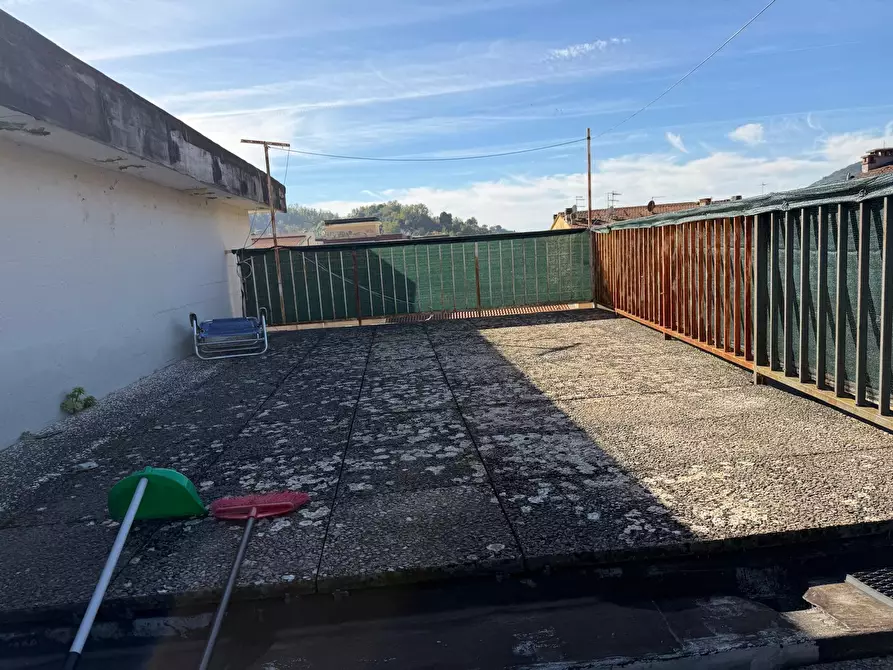 Immagine 7 di Casa trifamiliare in vendita  in Via Roma 1 a Carrara