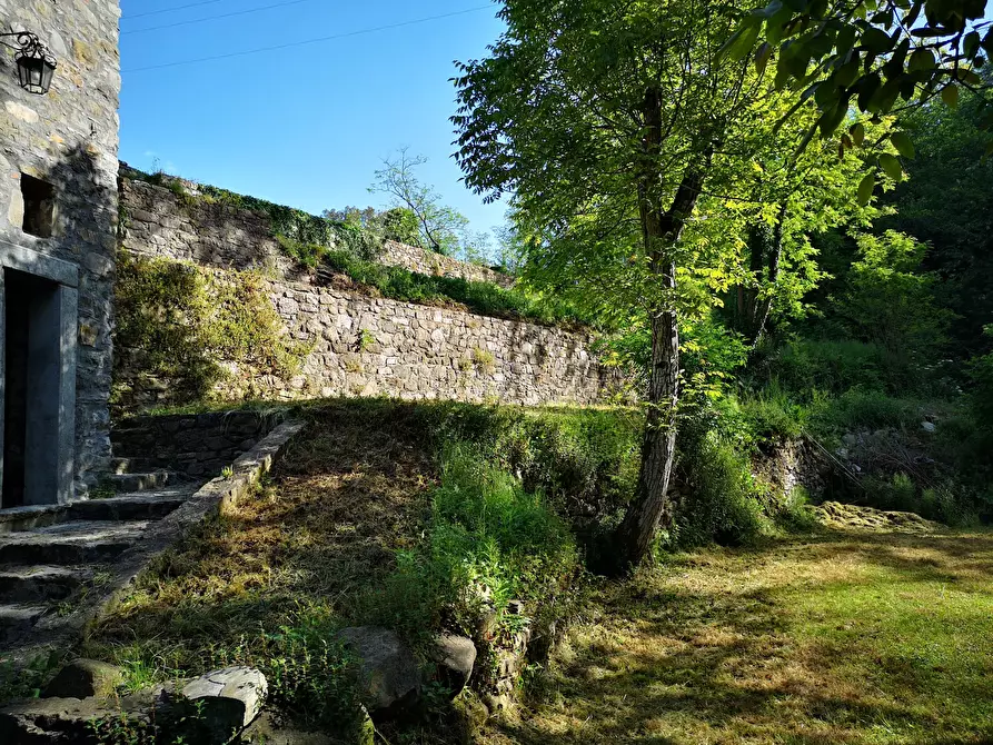 Immagine 27 di Rustico / casale in vendita  in Via Molino del Piano 1 a Castelnuovo Magra