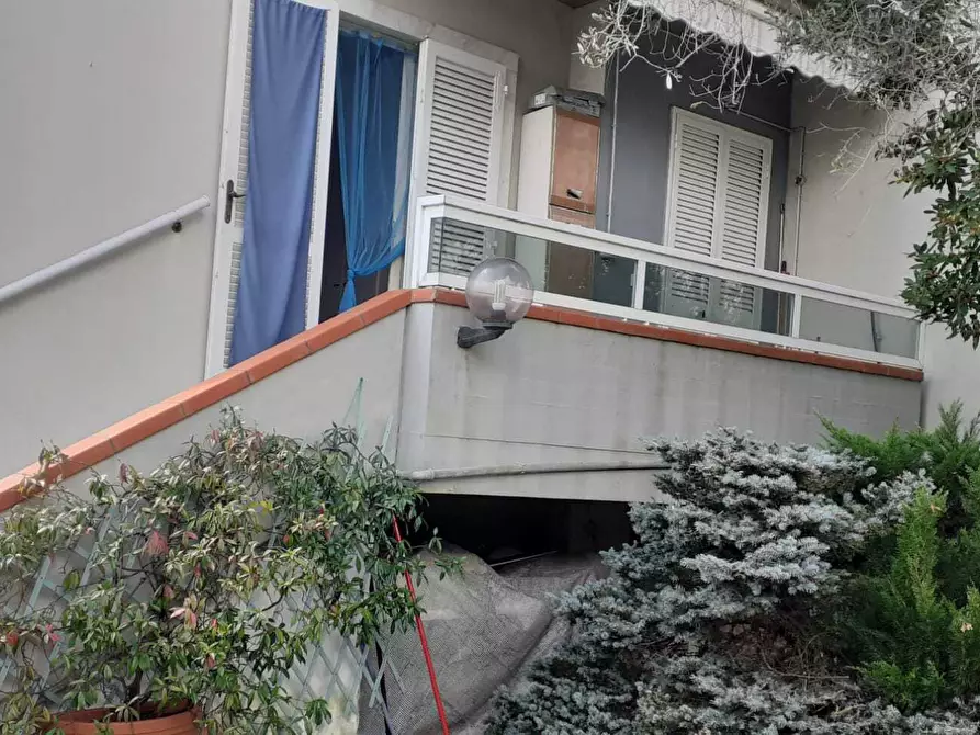 Immagine 16 di Appartamento in vendita  in MARINA DI CARRARA a Carrara