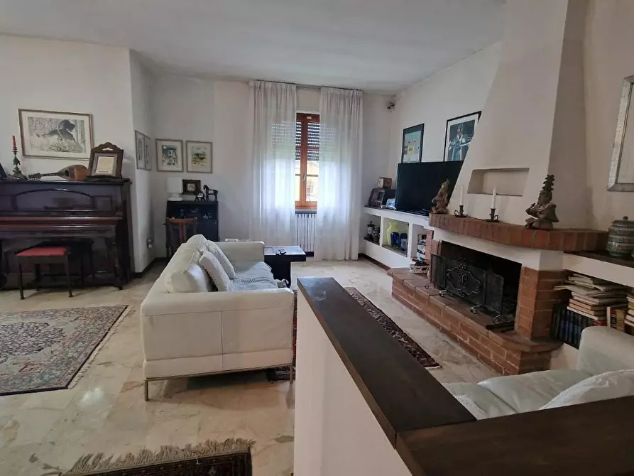 Immagine 5 di Casa bifamiliare in vendita  in Via Interna Sarzanello 252 a Sarzana