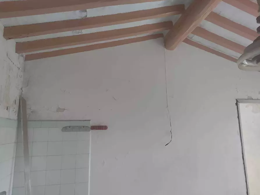 Immagine 8 di Casa semindipendente in vendita  in Via Montebello 35 a Carrara