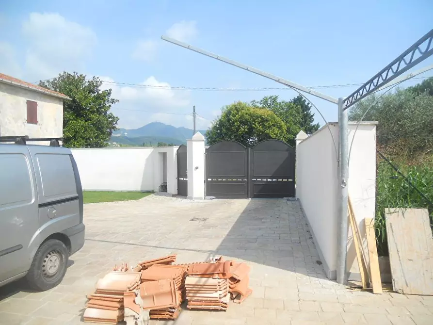 Immagine 33 di Casa semindipendente in vendita  a Castelnuovo Magra