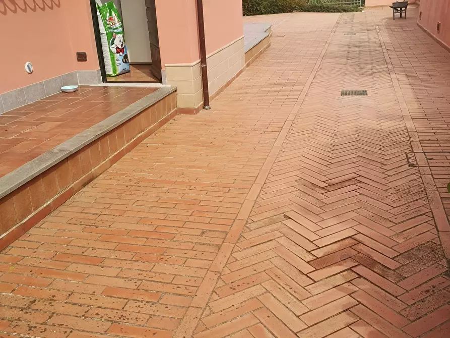 Immagine 8 di Villa in vendita  in Via Carbonara 32 a Castelnuovo Magra