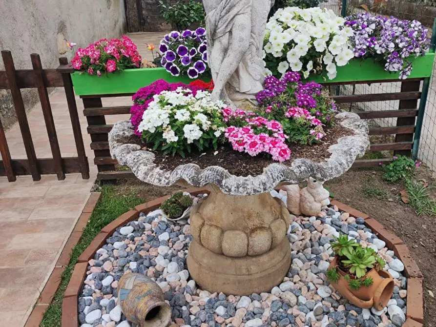 Immagine 35 di Casa bifamiliare in vendita  in Via Canale 193 a Castelnuovo Magra