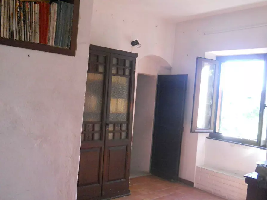 Immagine 42 di Rustico / casale in vendita  a Castelnuovo Magra
