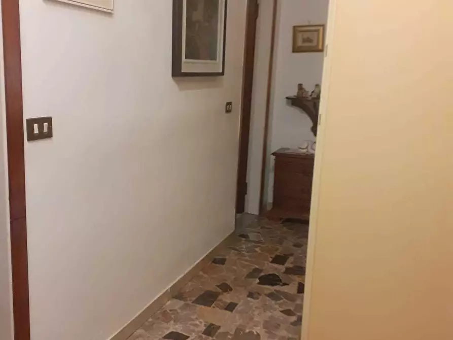 Immagine 23 di Casa semindipendente in vendita  in Viale Galileo Galilei 1261 a Carrara