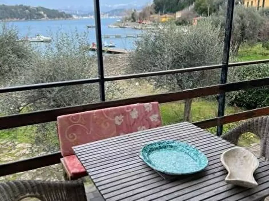 Immagine 1 di Villa in vendita  in Via Cavour 42 a Portovenere