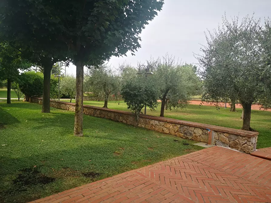 Immagine 11 di Villa in vendita  in Via Carbonara 32 a Castelnuovo Magra