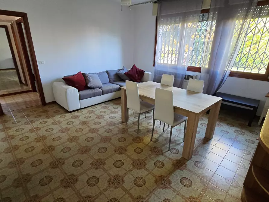 Immagine 3 di Appartamento in affitto  a Bologna